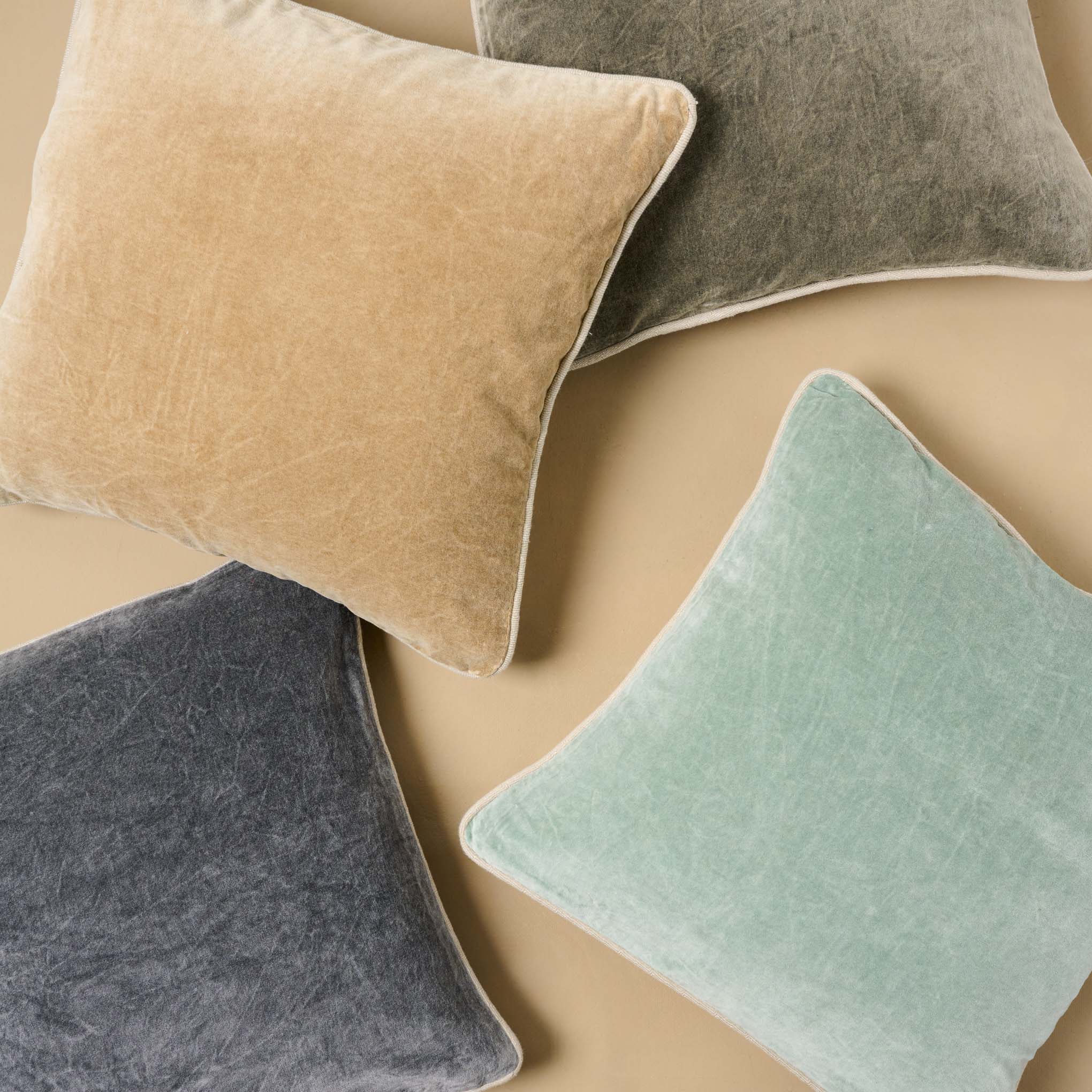 Heirloom Velvet Pillow - Image 9