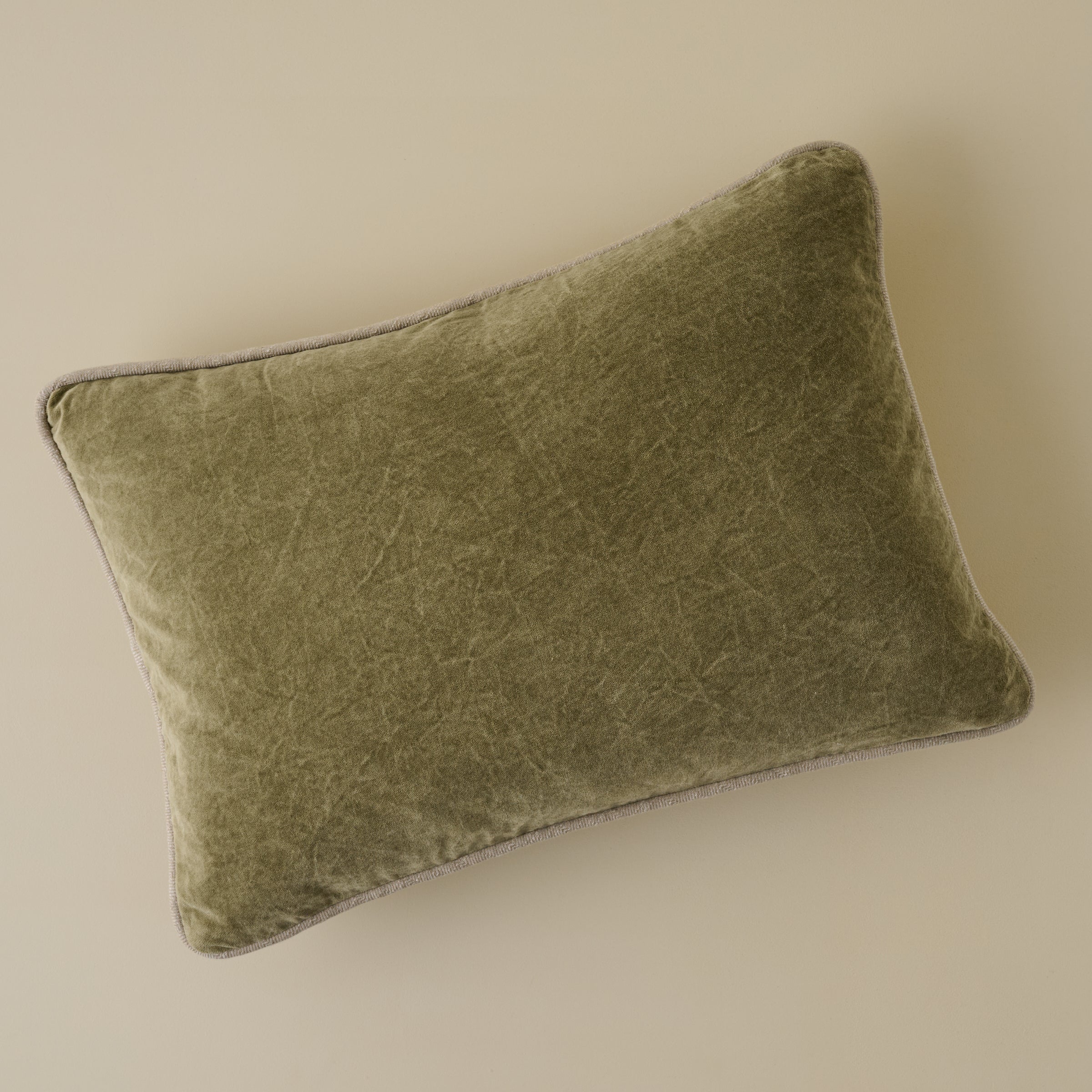 Heirloom Velvet Lumbar Pillow - Image 4