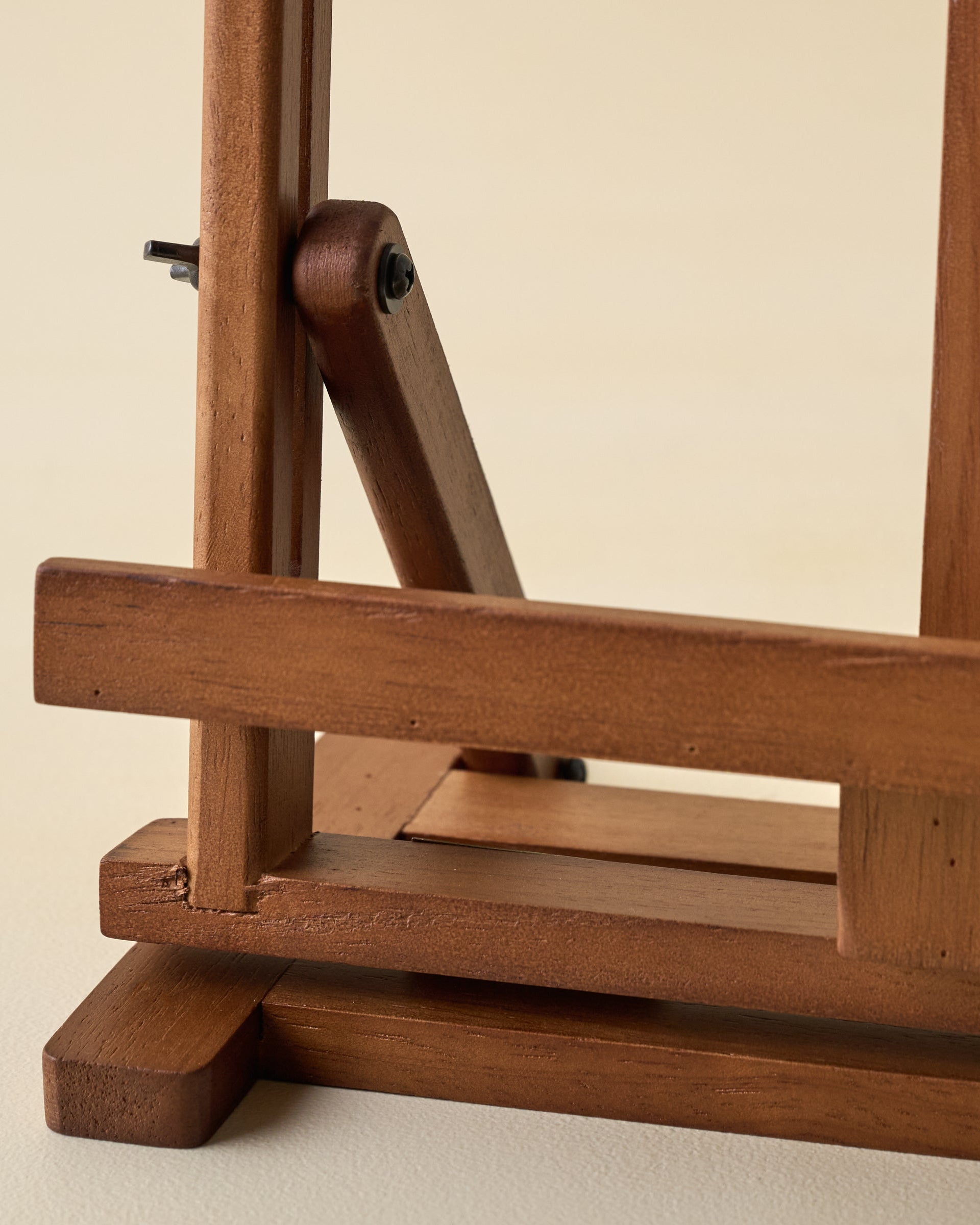 Antique Inspired Wooden Display Easel - Image 3