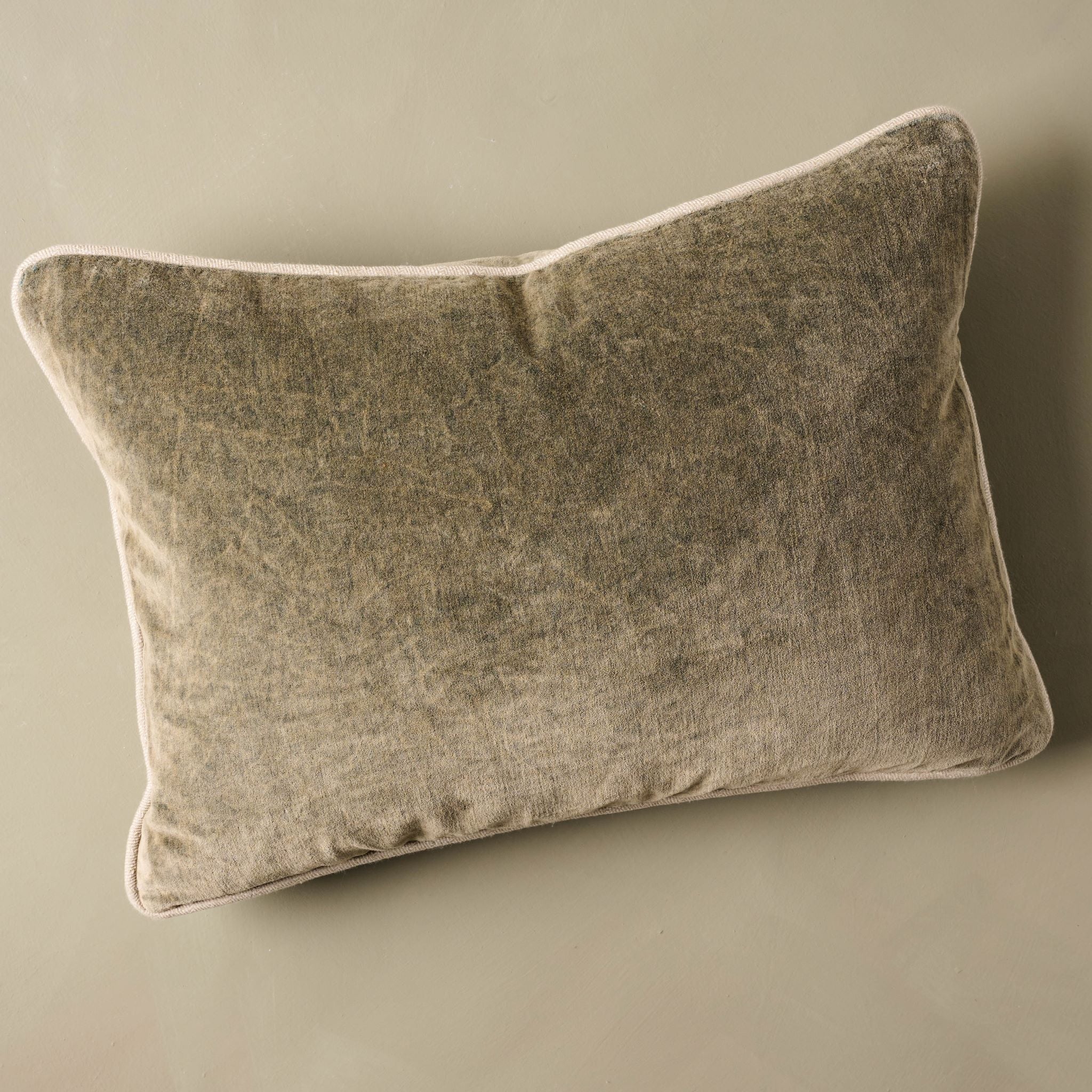 Heirloom Velvet Lumbar Pillow - Image 10